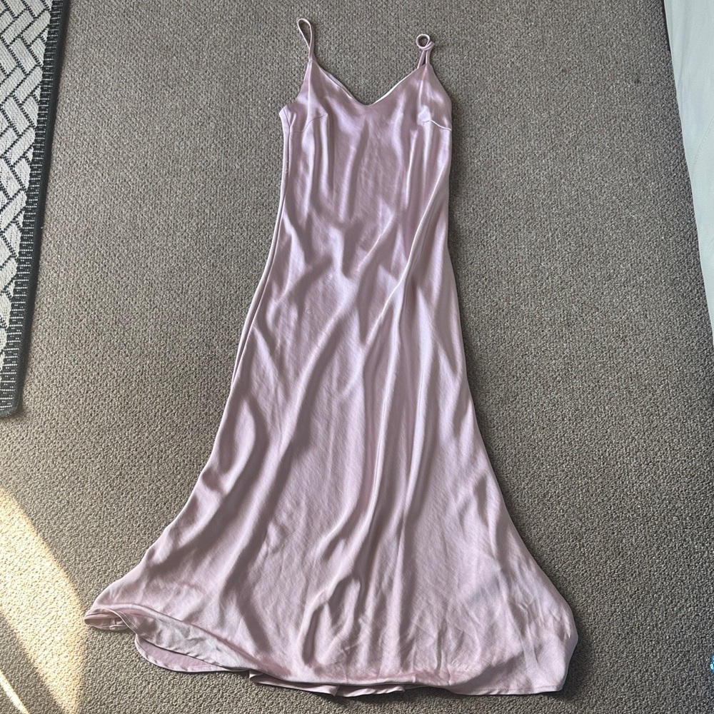 Elegant Pink Midi Dress